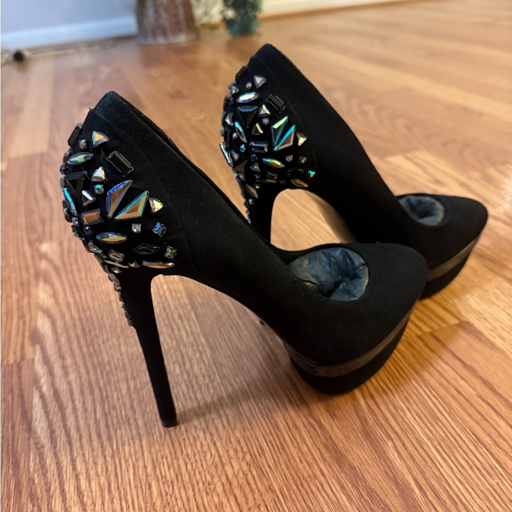 Brian Atwood Black Heels with Stiletto Design and Pointed Toe